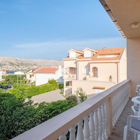 Apartment Wish - Two Bedrooms With 2 Ac Renewed Pag Town Esterno foto